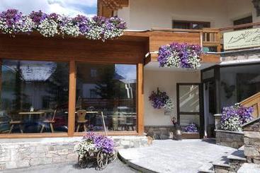 هتل Del Bosco