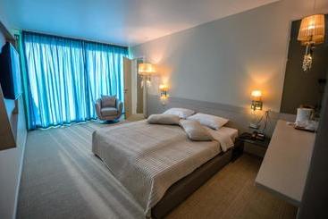 هتل Turquoise All Inclusive