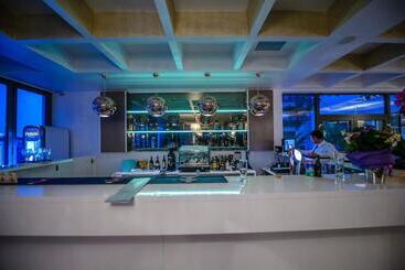 هتل Turquoise All Inclusive