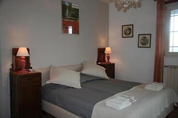 B&b Maggiora 131