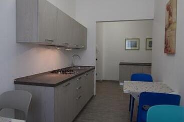 تختخواب و صبحانه Palazzo Di Primavera Guest House