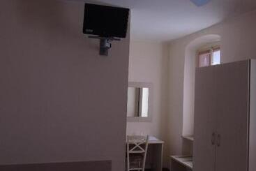 هتل Albergo Grifone 1891