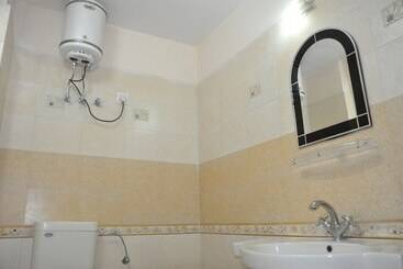 هتل Classic Inn Near Railway Station Jaipur
