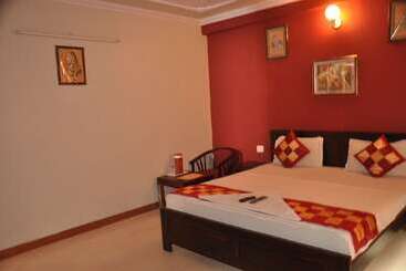 هتل Classic Inn Near Railway Station Jaipur