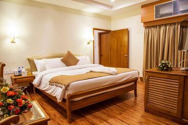Hill Palace Hotel & Spa