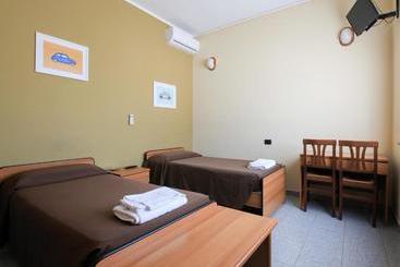هتل Locanda La Castellana