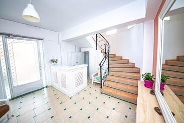 Ideal Aparthotel Saranda
