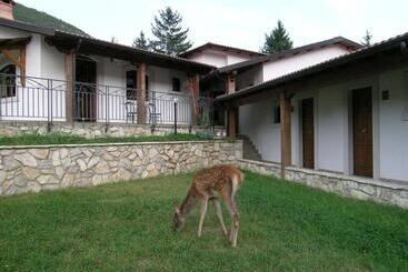 Les Chalets B&b