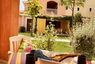 استراحتگاه Argonauti Residence