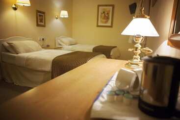 The Derg Arms B&b