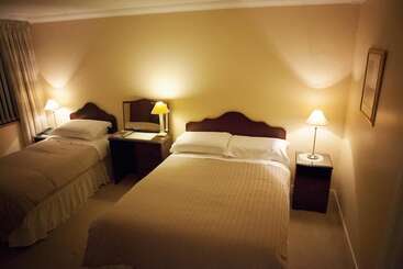 The Derg Arms B&b