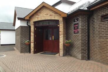 The Derg Arms B&b
