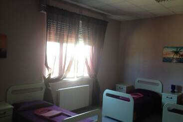 تختخواب و صبحانه Raggio Di Sole   Casa Per Ferie