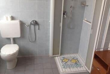 تختخواب و صبحانه Raggio Di Sole   Casa Per Ferie