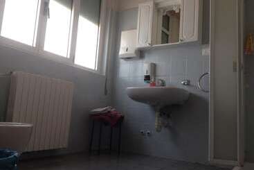 تختخواب و صبحانه Raggio Di Sole   Casa Per Ferie