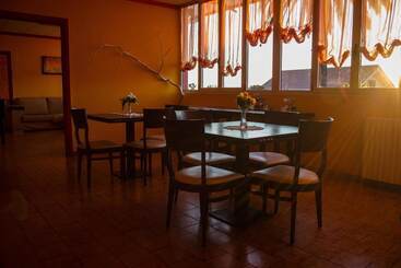 تختخواب و صبحانه Raggio Di Sole   Casa Per Ferie