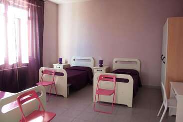 تختخواب و صبحانه Raggio Di Sole Casa Per Ferie