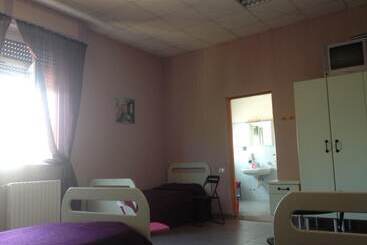 تختخواب و صبحانه Raggio Di Sole   Casa Per Ferie