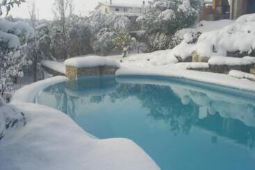 تختخواب و صبحانه Maglioferro Residence