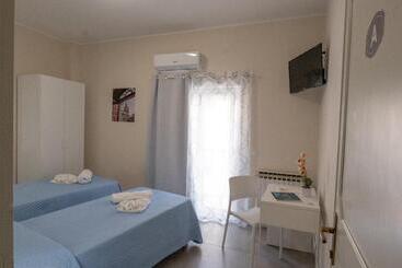 تختخواب و صبحانه Umberto I Nicosia