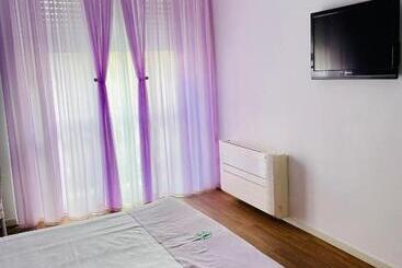تختخواب و صبحانه Via Padova 165