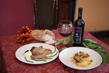 هتل Albergo Ristorante Il Ciclope