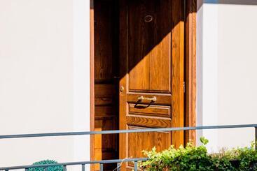 هتل Albergo Ristorante Il Ciclope