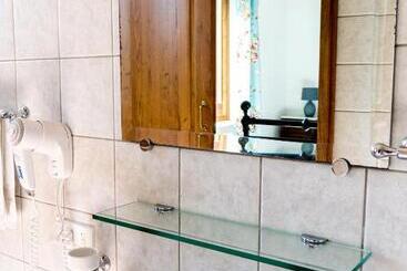 هتل Albergo Ristorante Il Ciclope