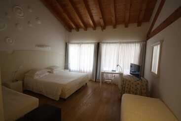 هتل Country House Due Fiumi