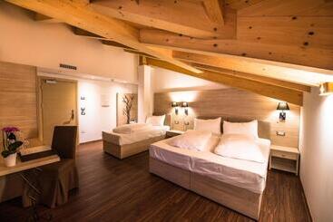 هتل Golden Park Resort