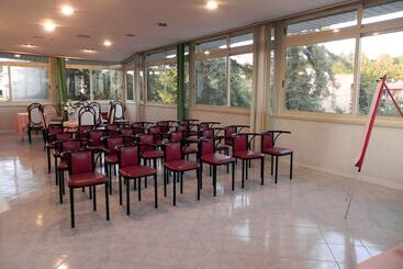 هتل Villa Robinia