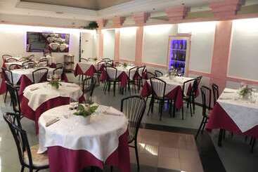 هتل Villa Robinia