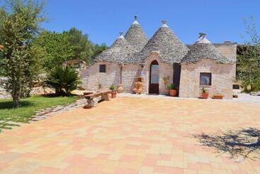 La Rosa Dei Trulli B&b