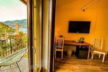 تختخواب و صبحانه Charming Bellagio Boutique
