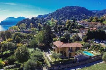تختخواب و صبحانه Charming Bellagio Boutique