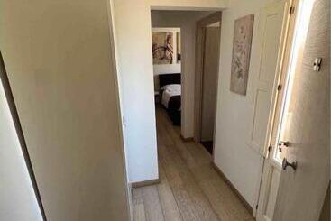 تختخواب و صبحانه Plaza Rooms