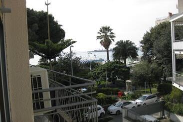 هتل Acqua Marina