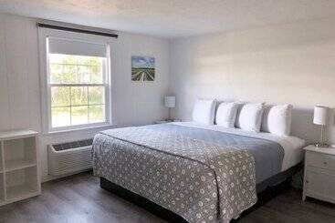 Отель Kingfisher Oceanside