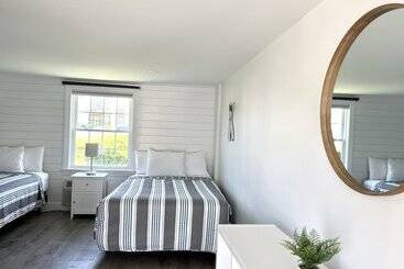 Отель Kingfisher Oceanside