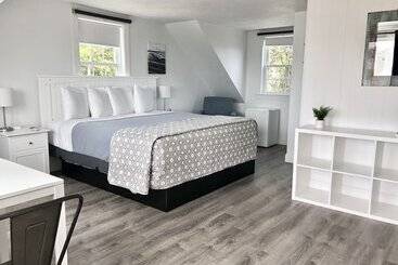 Отель Kingfisher Oceanside