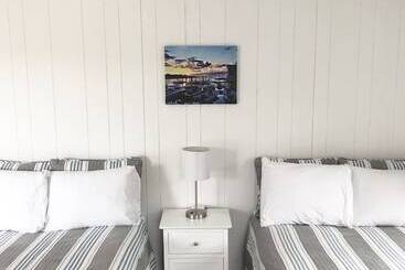 Отель Kingfisher Oceanside