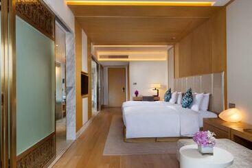 هتل Thousand Cranes Sanya Yazhou Bay Int L Exchange Centre