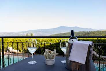 هتل Si Montalcino