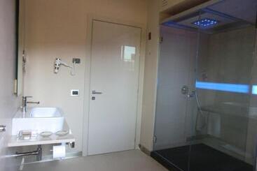 B&beach Cagliari Guest House