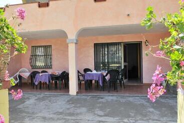 تختخواب و صبحانه Affittacamere Da Antonella