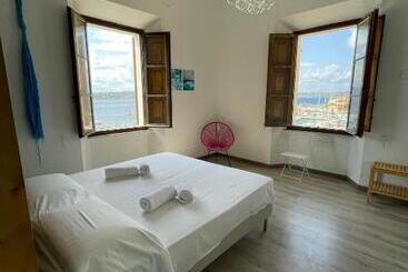 住宿加早餐  La Siesta