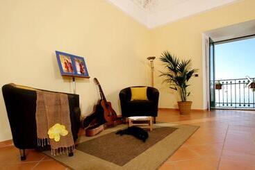 تختخواب و صبحانه Palazzo Verone