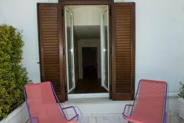 تختخواب و صبحانه Villa Fornari Resort