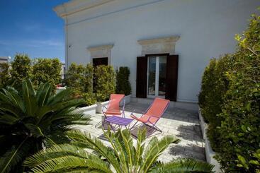 تختخواب و صبحانه Villa Fornari Resort
