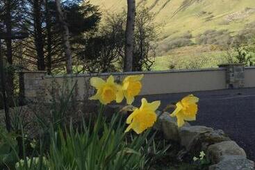 Benbulben Farmhouse B&b